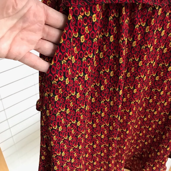 NWT AMOUR VERT sz S floral long sleeve dress  red yellow floral lettuce edge - Picture 11 of 11